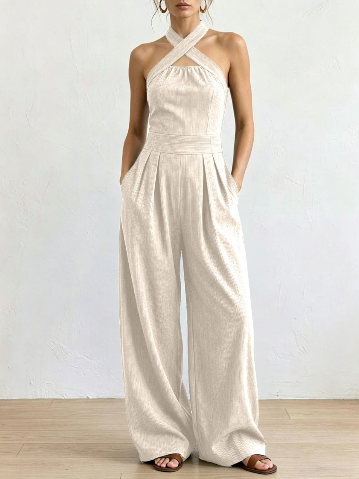 Paula | Mono elegante de lino con escote cruzado
