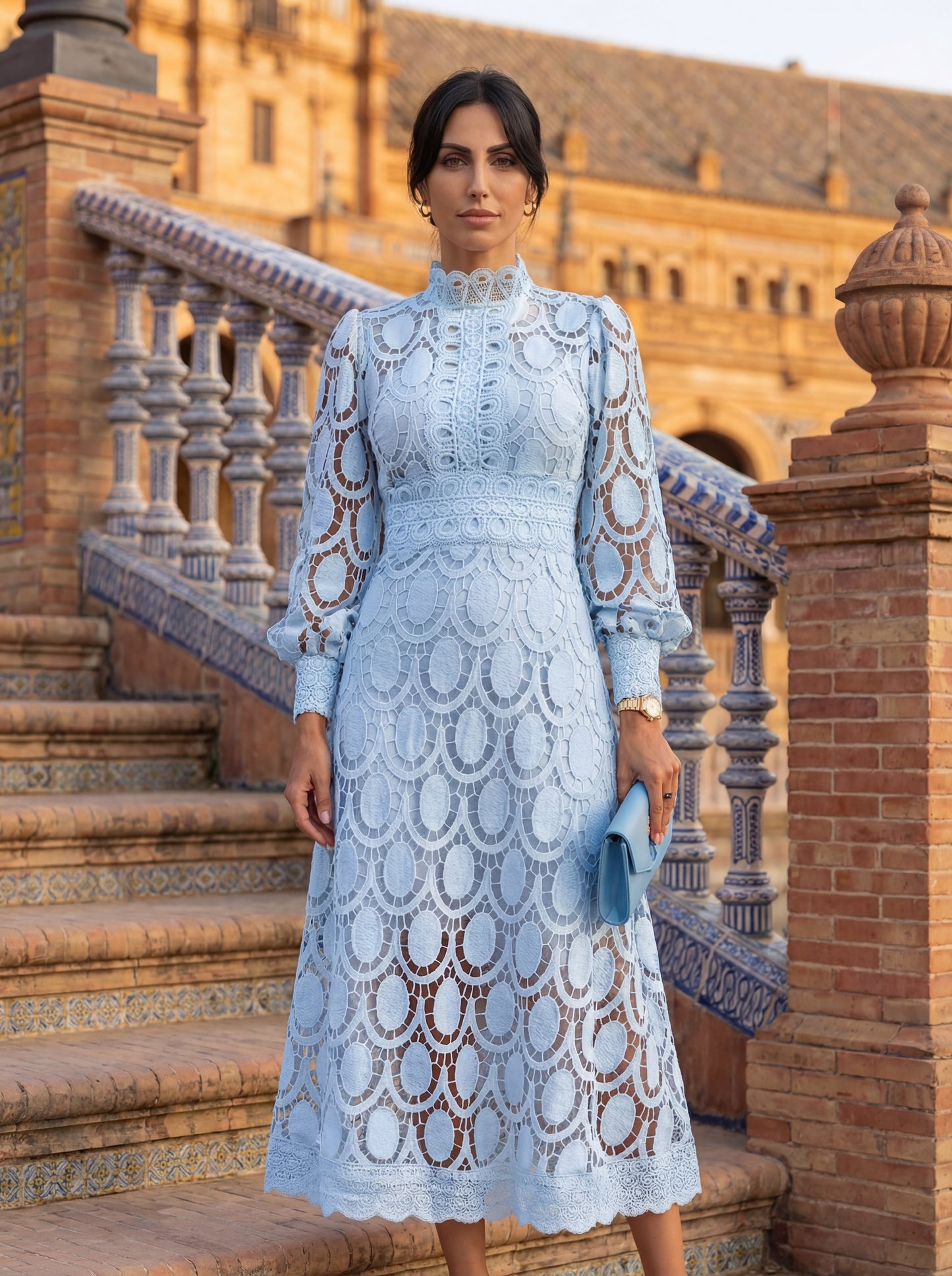Camila | Vestido Midi de Encaje Exclusivo