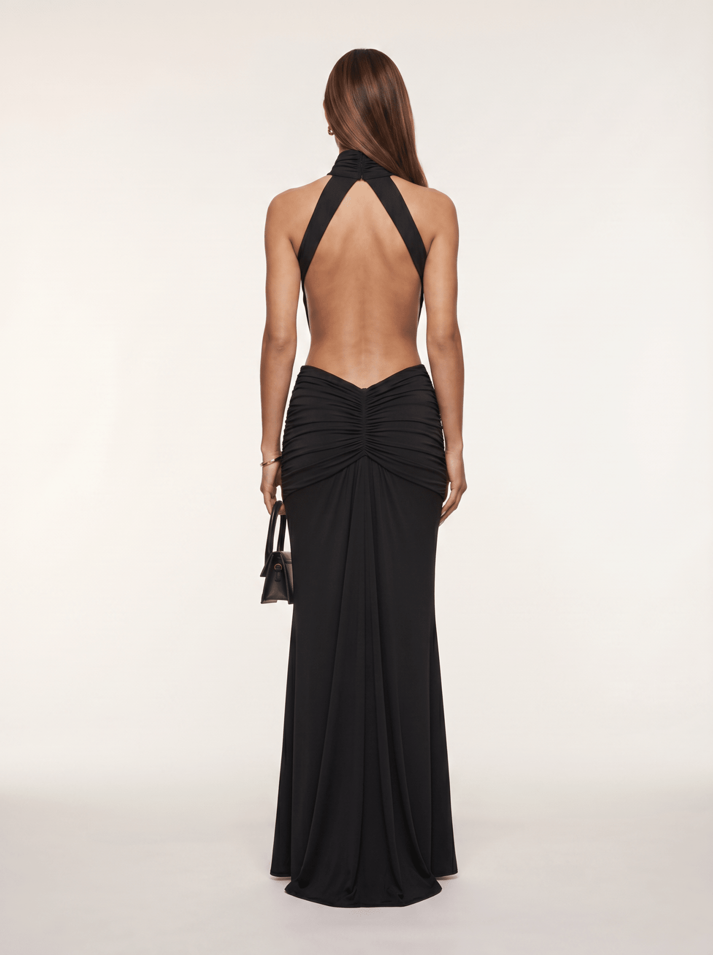 Silvia | Vestido Largo con Escote Halter